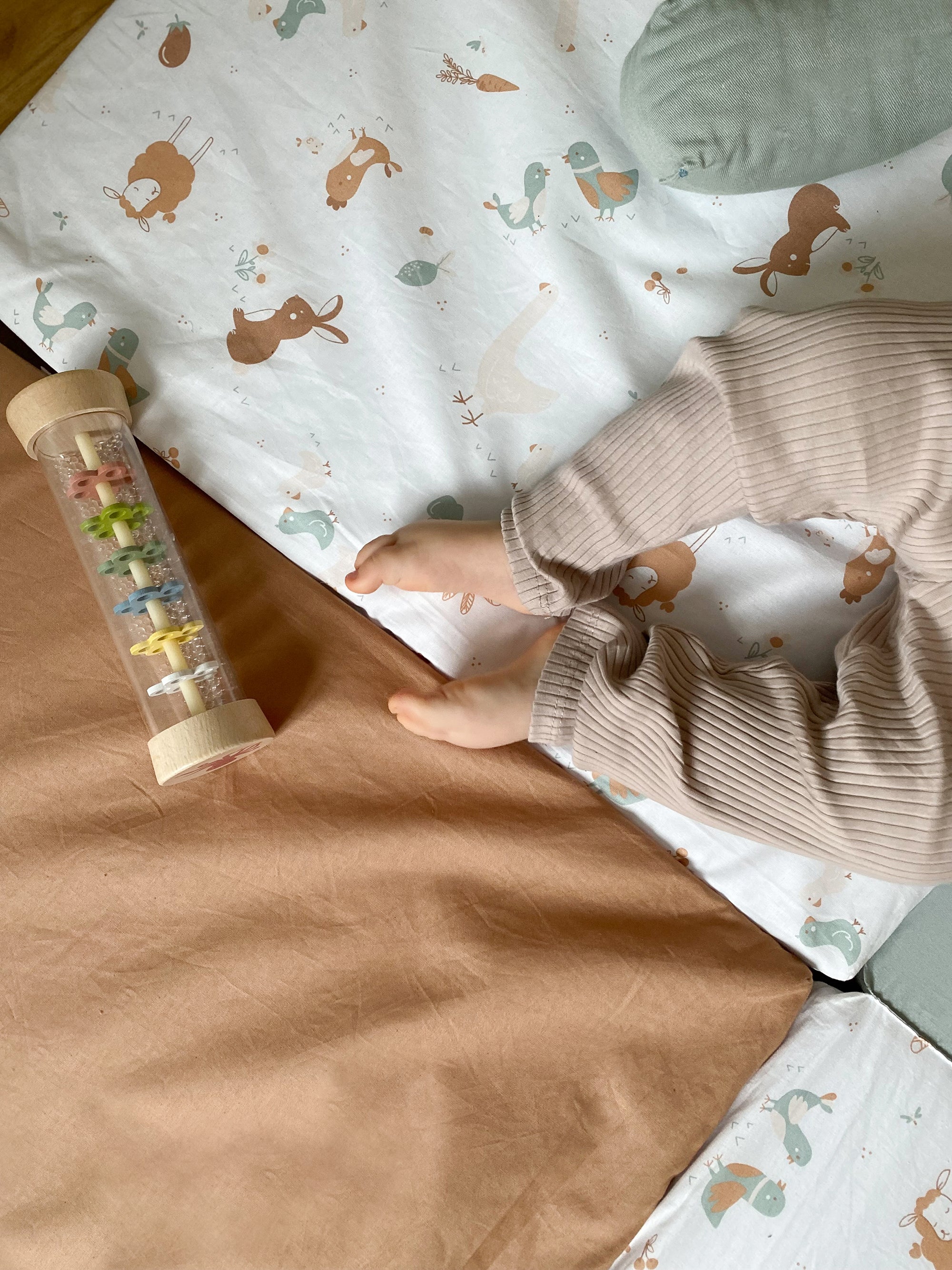 Интелигентна Постелка 5в1 Постелка За Игра, Подвижен Матрак, Барбарон, Тунел и Къща Малък Фермер Tineo