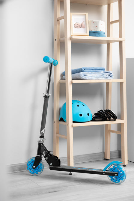 Trotineta Tauro Blue + Casca Si Protectoare Caretero Toyz