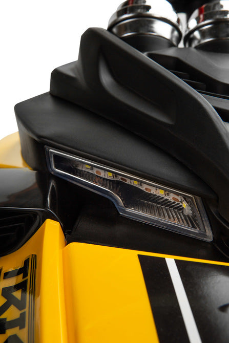 Vehicul alimentat cu baterii Trice Yellow Caretero Toyz
