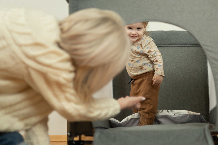 Folding playpen with drop side Esti Grey Caretero
