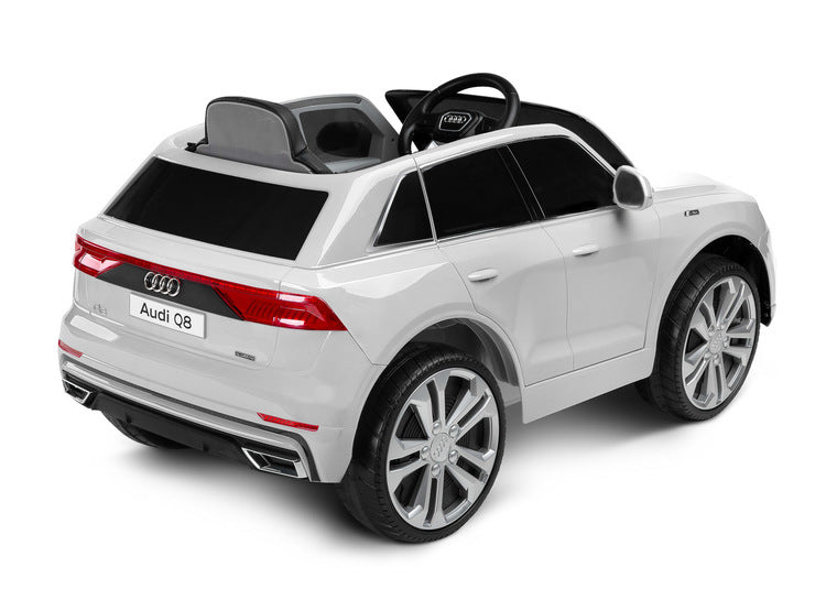 Battery Car Audi Rs Q8 White Caretero Toyz