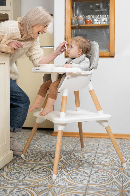 Tuva Pink Highchair Caretero