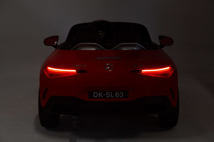 Акумулатонрна кола Mercedes SL63 червен Caretero