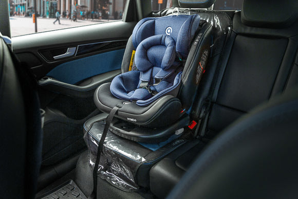 Caretero car seat protector