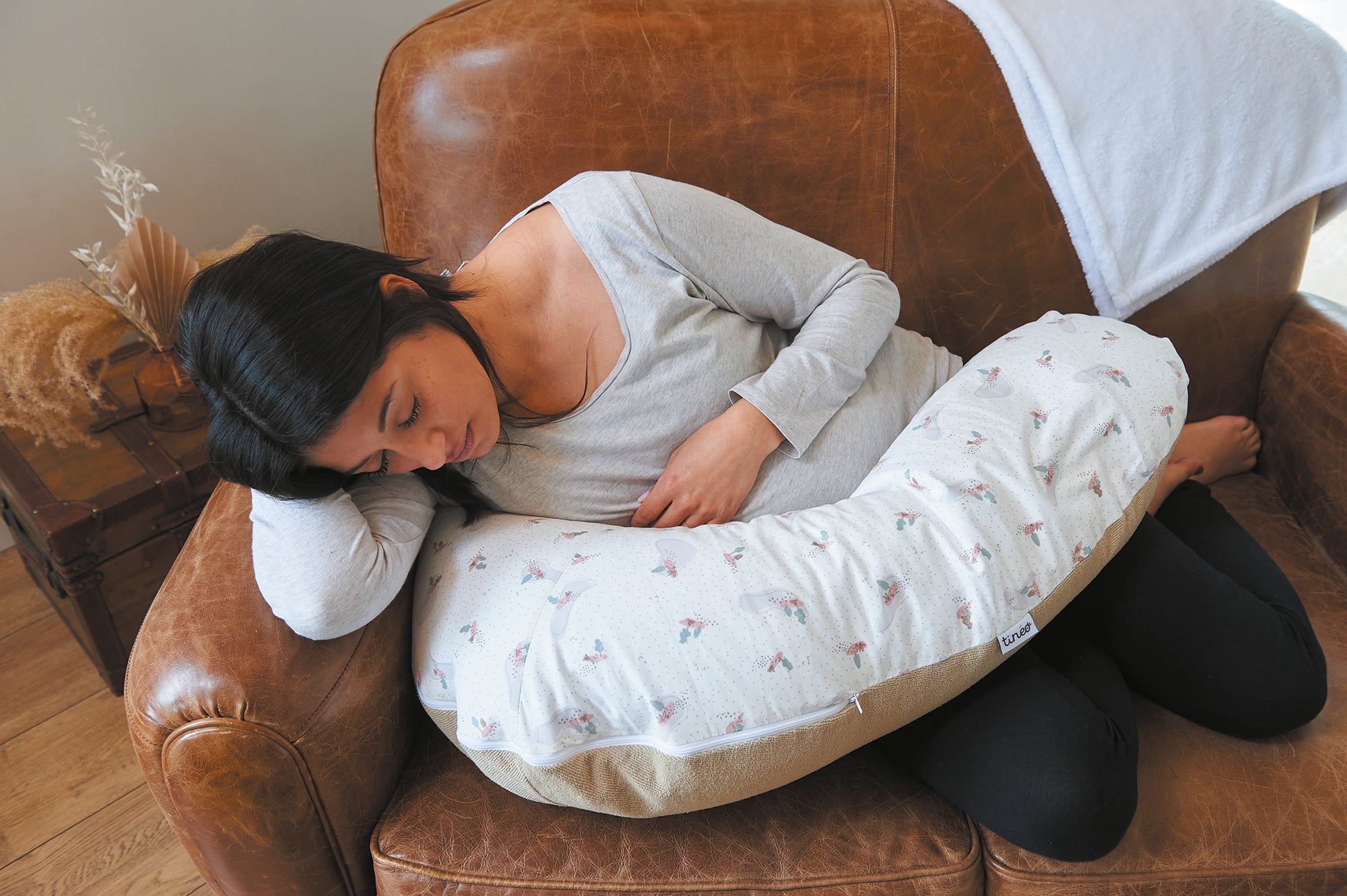 Възглавница За Бременни И Кърмене Natural Beige Tineo