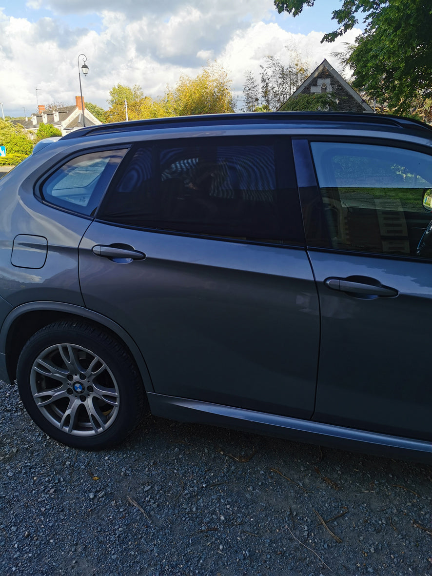 Слънцезащитен Сенник за кола Tineo тип чорап (Комплект от 2 броя)