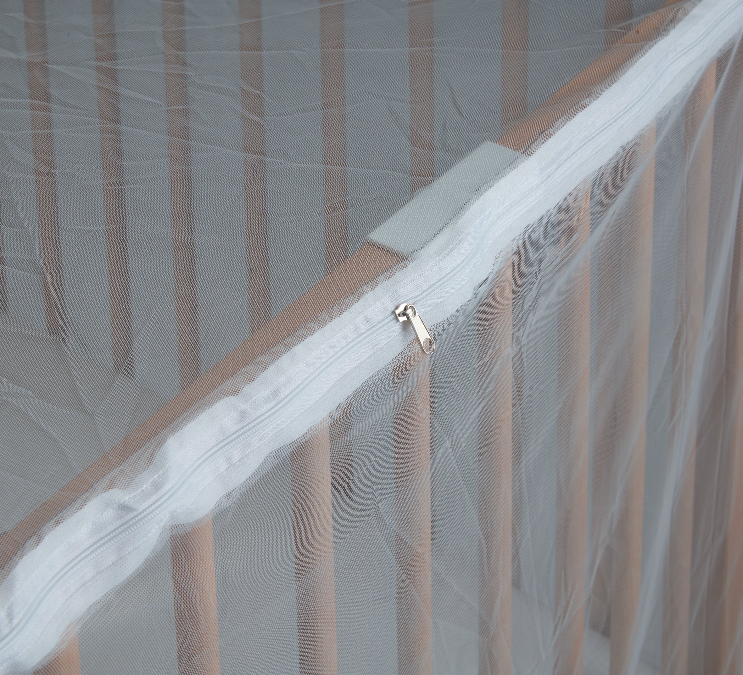 Комарник За Бебешко Легло С Цип Tineo