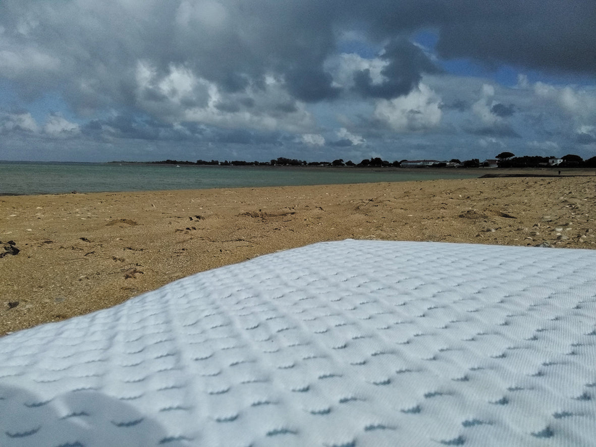 Матрак за пътуване Ocean Friendly изработен от рециклирана пластмаса, събрана от океана 60X120См (4См Дебелина) Candide