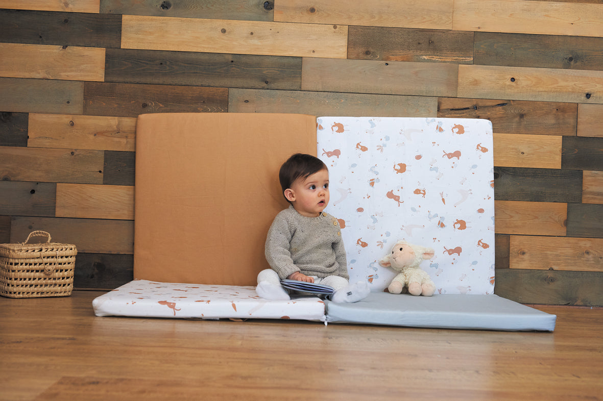 Интелигентна Постелка 3В1-Постелка За Игра, Подвижен Матрак И Барбарон, Малък Фермер Tineo