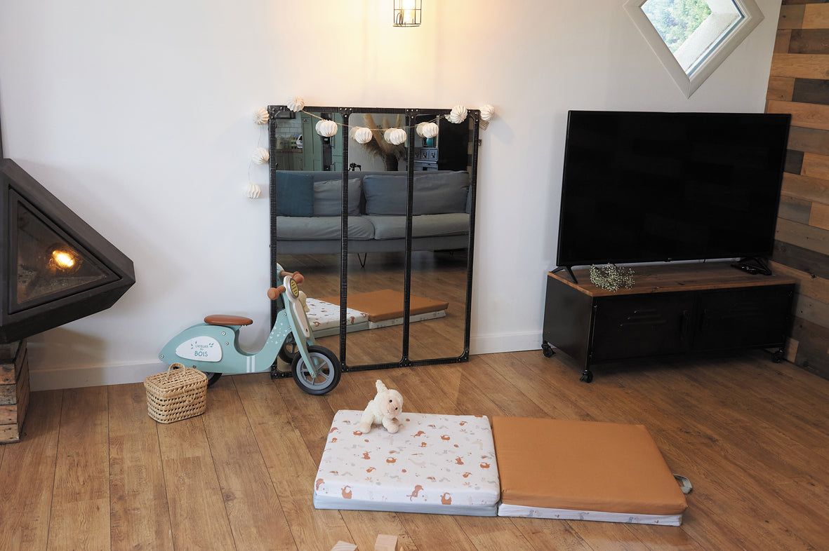 Интелигентна Постелка 3В1-Постелка За Игра, Подвижен Матрак И Барбарон, Малък Фермер Tineo