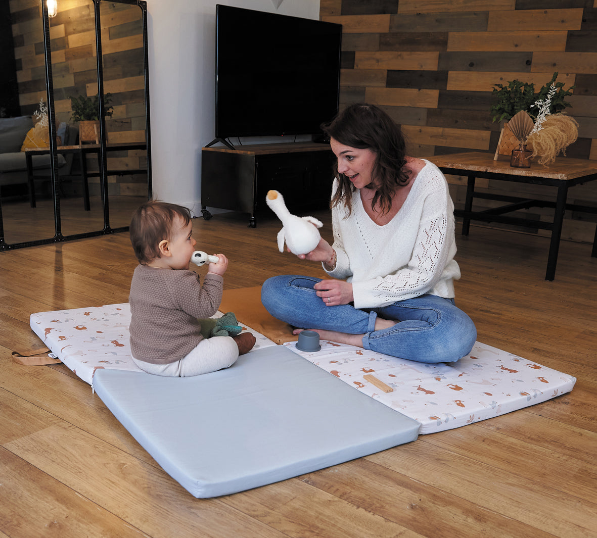 Интелигентна Постелка 3В1-Постелка За Игра, Подвижен Матрак И Барбарон, Малък Фермер Tineo