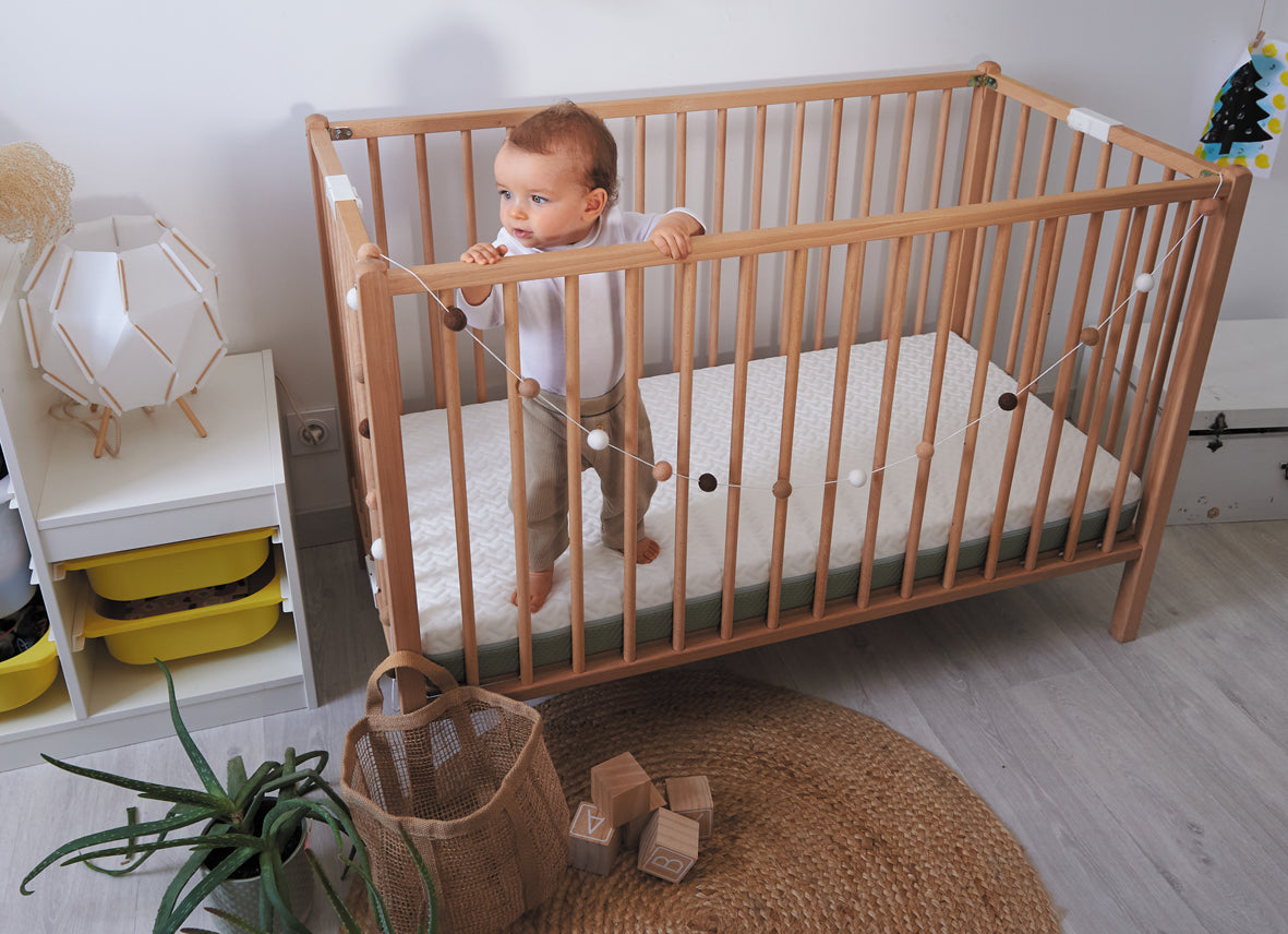 Матрак Алое Вера със свалящо се покритие За Легло 60X120См (10См Дебелина) Candide