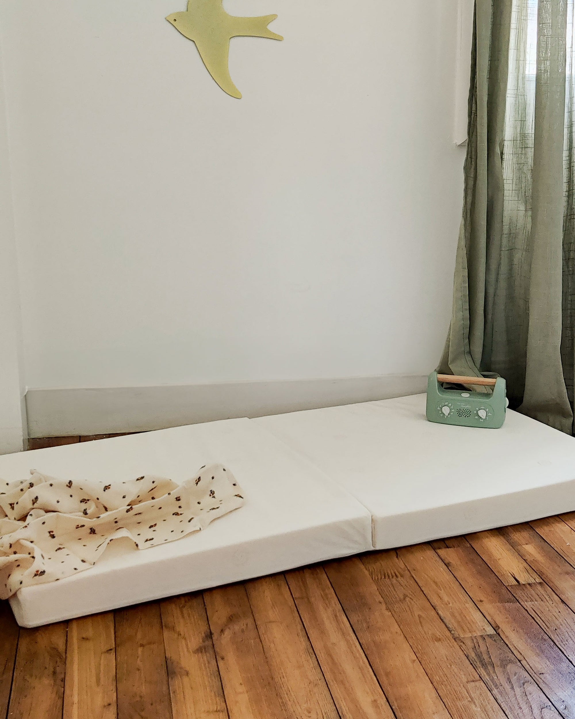 Сгъваем Бебешки Матрак 2 Части  (7См Дебелина) Candide