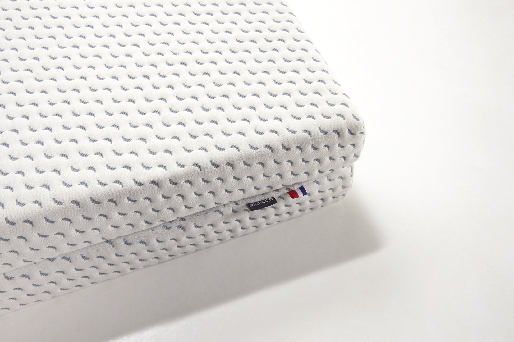 Saltea pliabila Ocean Friendly din plastic reciclat colectat din ocean 60X120Cm (7Cm Grosime) Candide 