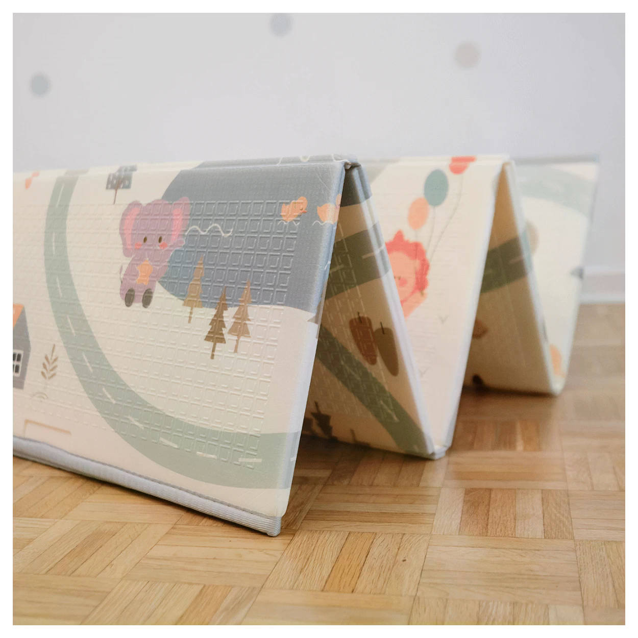 Постелка За Игра Коли И Савана Tineo