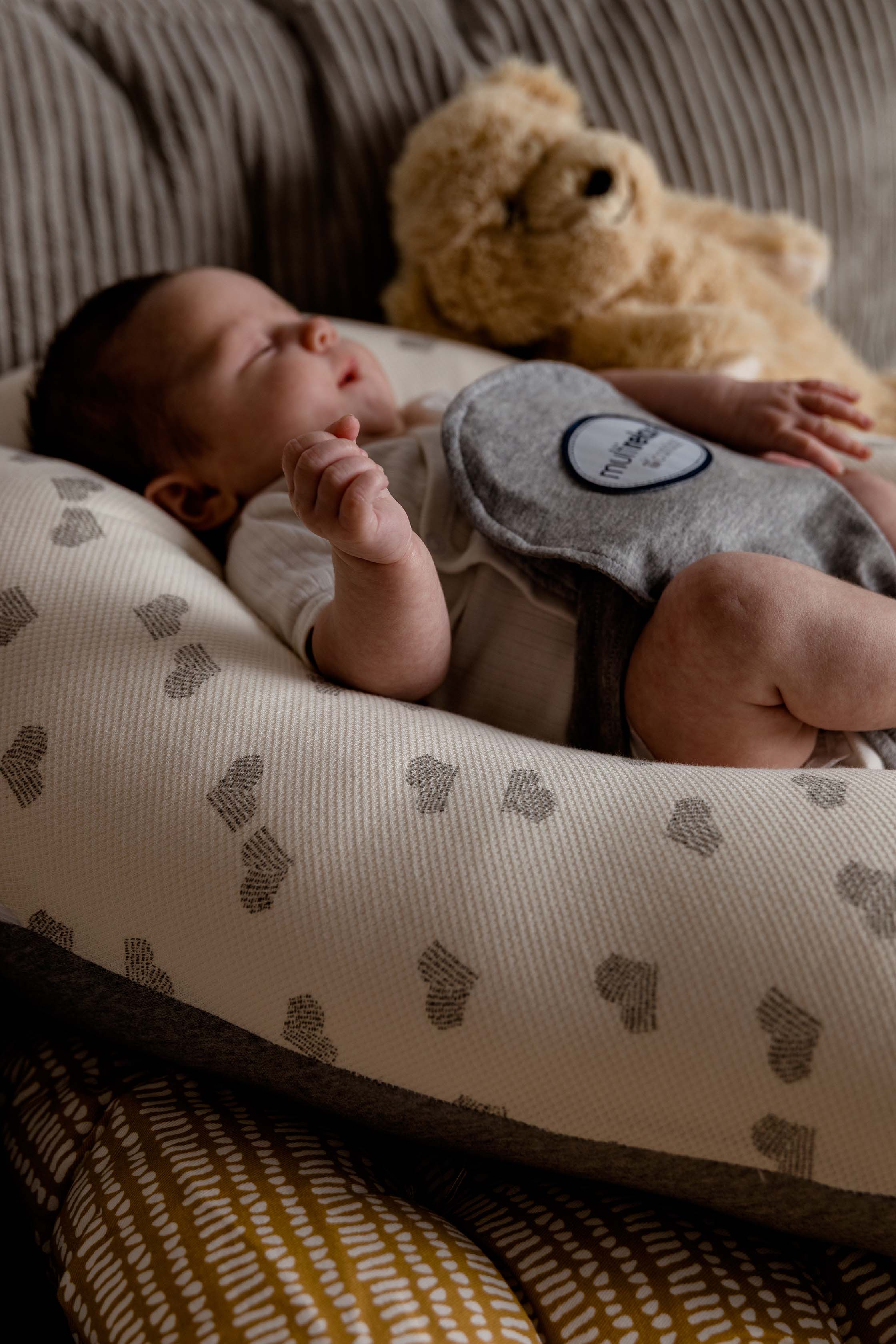 Multirelax Възглавница За Майчинство И Кърмене 3В1 Сиви Сърца Candide