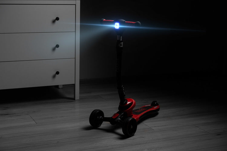 Тротинетка Hug С 3 Колела Червена Caretero Toyz