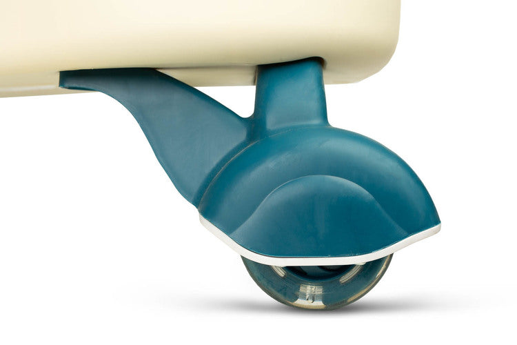 Кола Gravity Тип Бръмбър За Возене Ride On Fiesta Navy Caretero Toyz