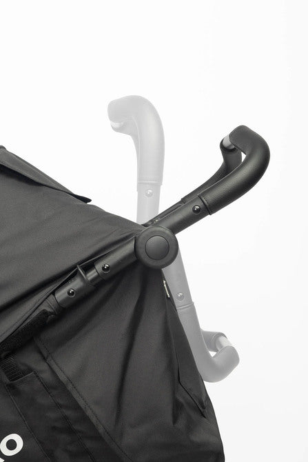 Carucior pentru copii Lima Black Caretero