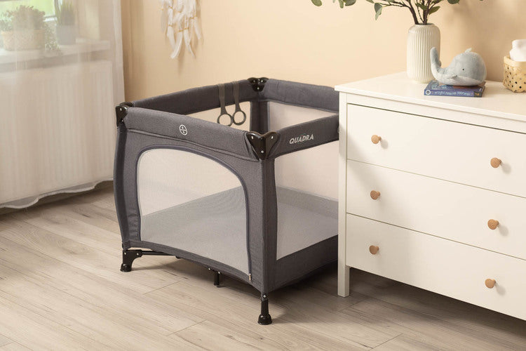 Кошара За Игра Quadra Graphite Caretero